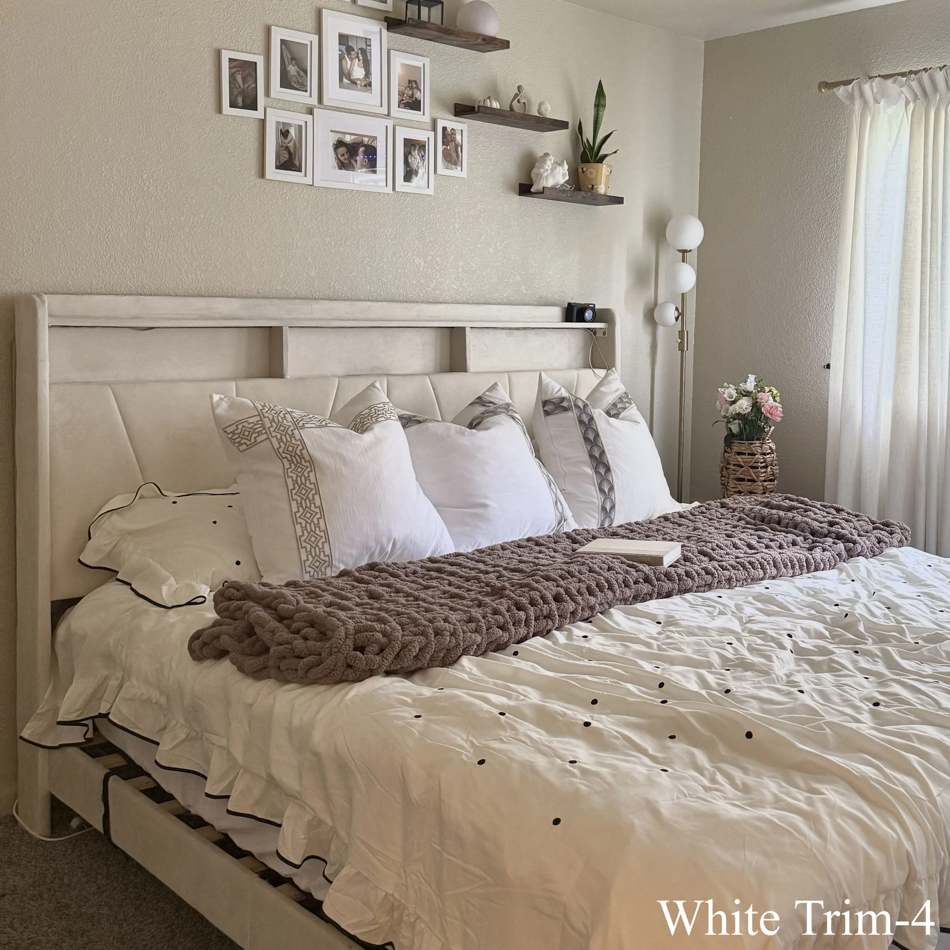 Jenna Linen Pillow - Image 5